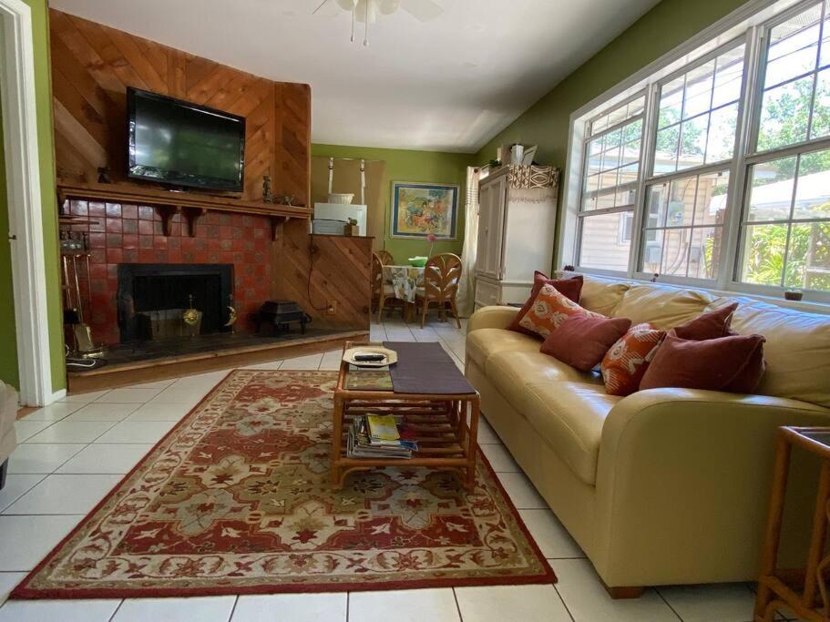 One Bed Suite Near Beaches And Downtown Sarasota Buitenkant foto