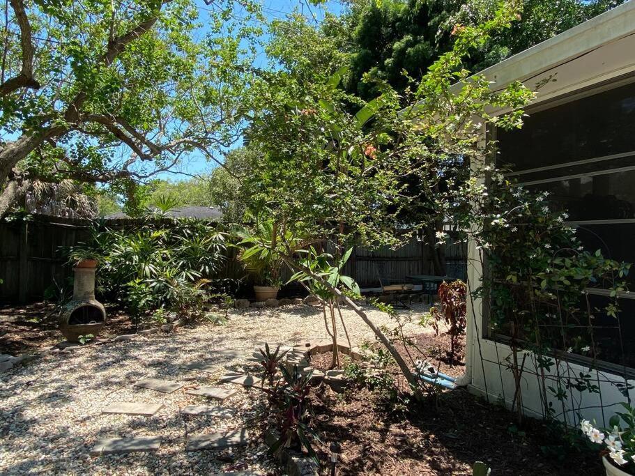 One Bed Suite Near Beaches And Downtown Sarasota Buitenkant foto