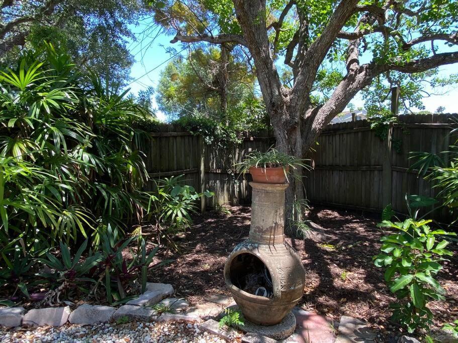 One Bed Suite Near Beaches And Downtown Sarasota Buitenkant foto